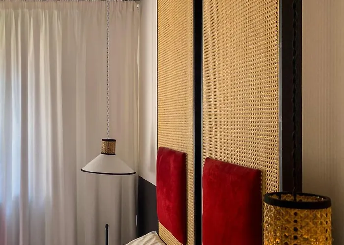 Luxury Design Apartment *